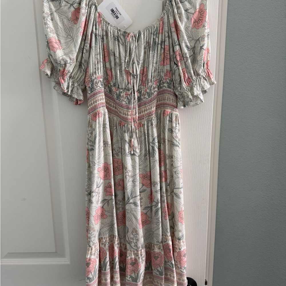 Gray Tan Off-Shoulder Flutter Sleeve Sundress
